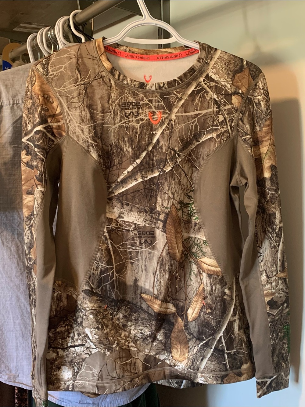Realtree Women's Camo Long Sleeve Base Layer Top - Brown/Tan/Olive